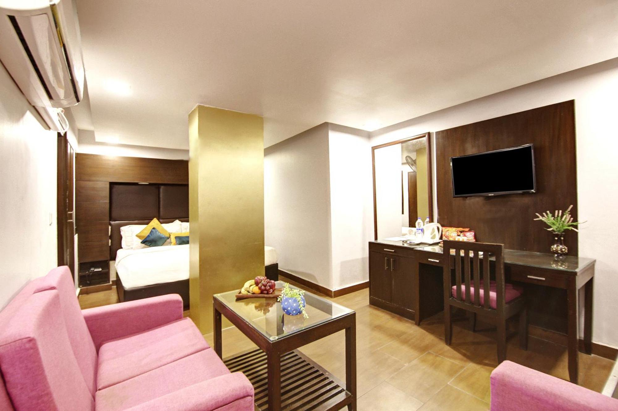 Hotel Bb Palace Delhi  Exterior photo