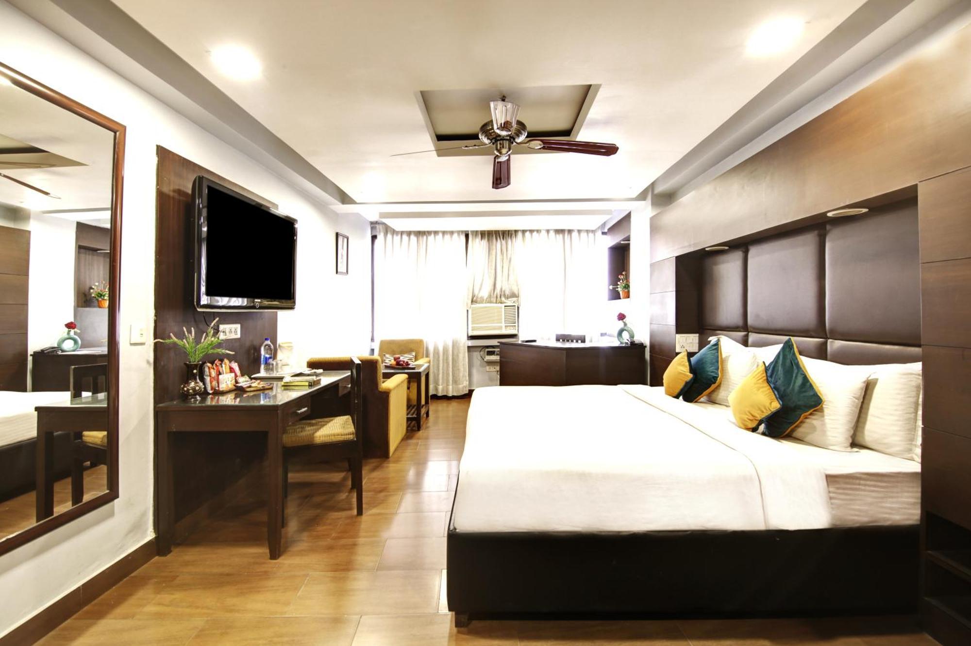 Hotel Bb Palace Delhi  Exterior photo